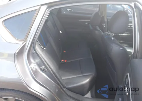 2018 Nissan Altima 2.5 Sr из США, поврежденный, VIN 1N4AL3AP9JC160277